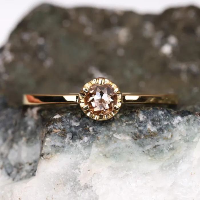 Champagne Brown Round Diamond Engagement Ring - Minimal Carbon