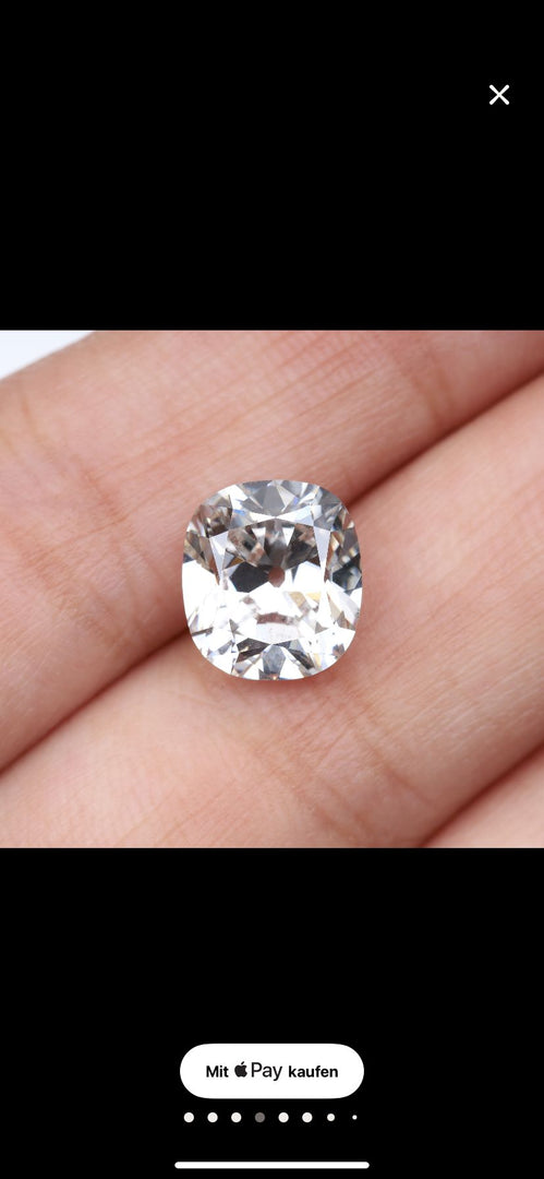Cushion cut diamond