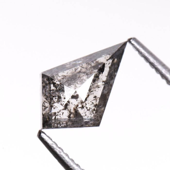 Kite Cut Loose Full Cut Salt And Pepper Diamond
