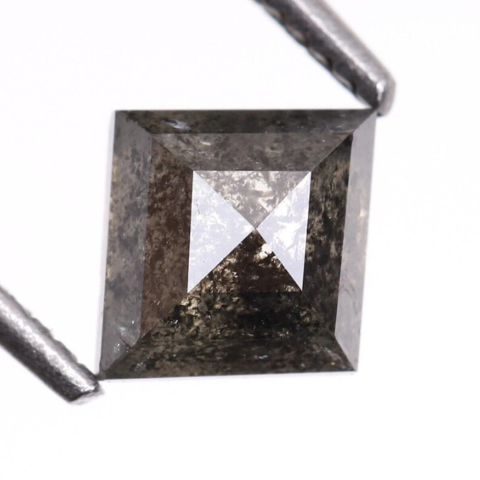 Kite Full Cut Natural Loose Salt and Pepper Diamond