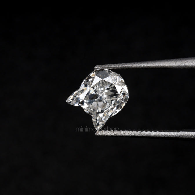 0.93 CT, 6.2 X 5.3 MM | Lab Grown Diamond | Cat Face Diamond - Minimal Carbon