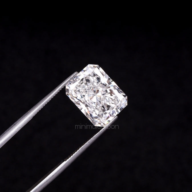 3.17 CT, 10.0 X 7.8 MM | Lab Grown Diamond | Radiant Cut Diamond - Minimal Carbon