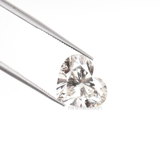 3.32 CT, 11.0 X 9.4 MM | Lab Grown Diamond | Heart Shape Diamond - Minimal Carbon