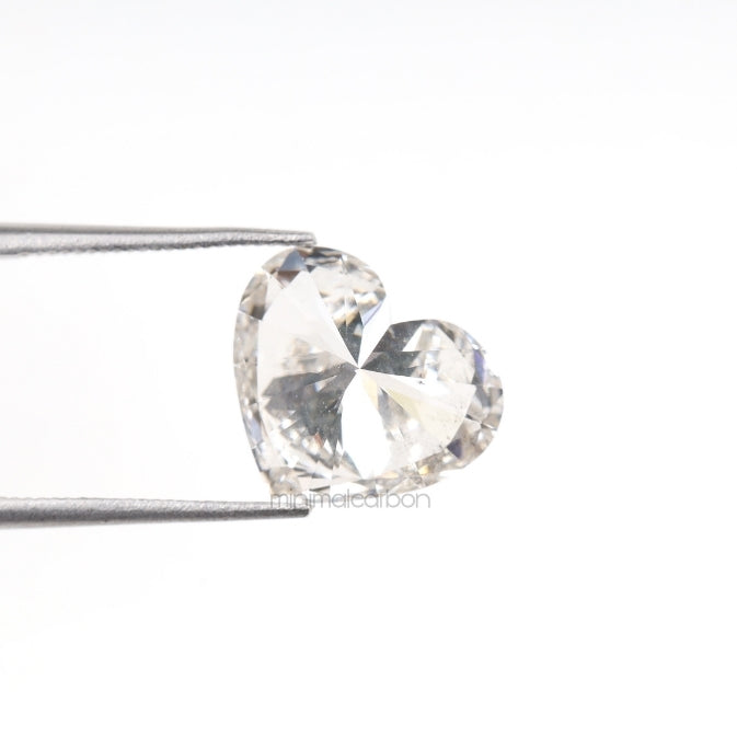3.32 CT, 11.0 X 9.4 MM | Lab Grown Diamond | Heart Shape Diamond - Minimal Carbon