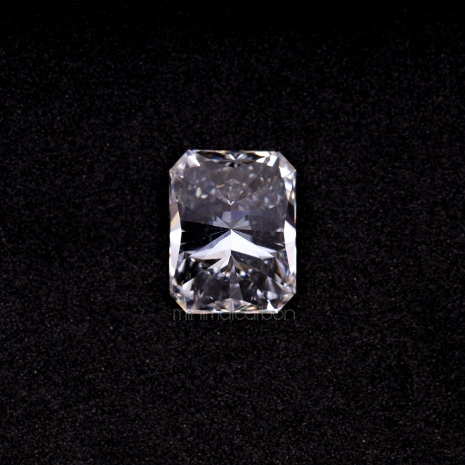 3.17 CT, 10.0 X 7.8 MM | Lab Grown Diamond | Radiant Cut Diamond - Minimal Carbon