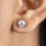 lab grown diamond stud earrings