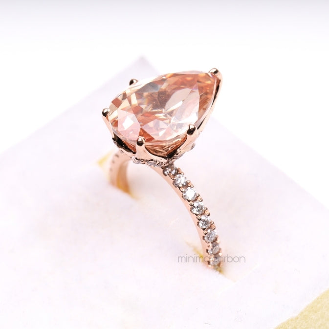 Pink Morganite Ring - Minimal Carbon