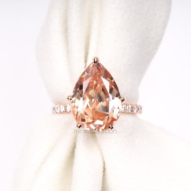 Pink Morganite Ring - Minimal Carbon