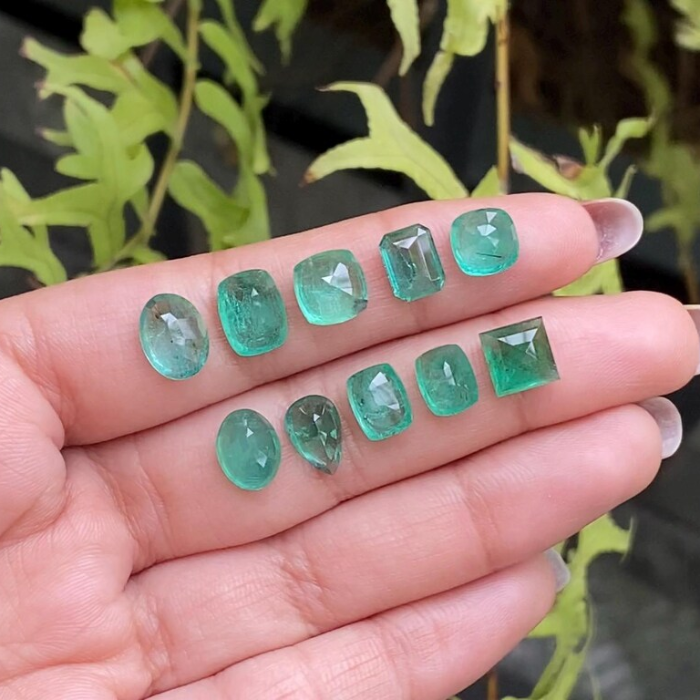 Natural Green Emerald Gemstones