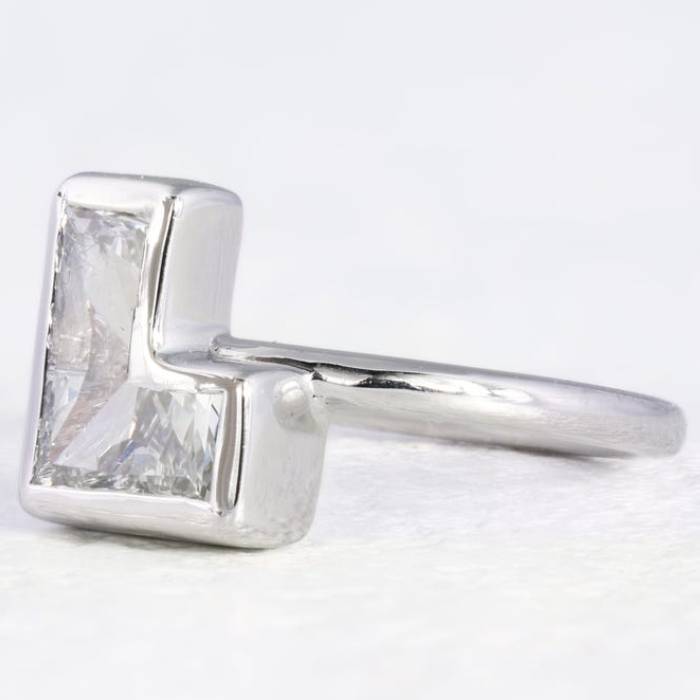 Personalized Initial L Diamond Ring – Custom Letter Jewelry in White Gold