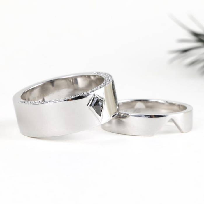 10K White Gold Band Stackable Ring Set