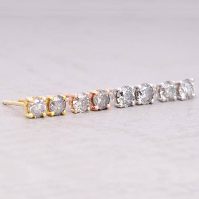 Round Earring Studs Pair Salt And Pepper Diamond