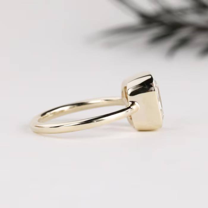 R Initial Diamond Ring Letter Solid Gold