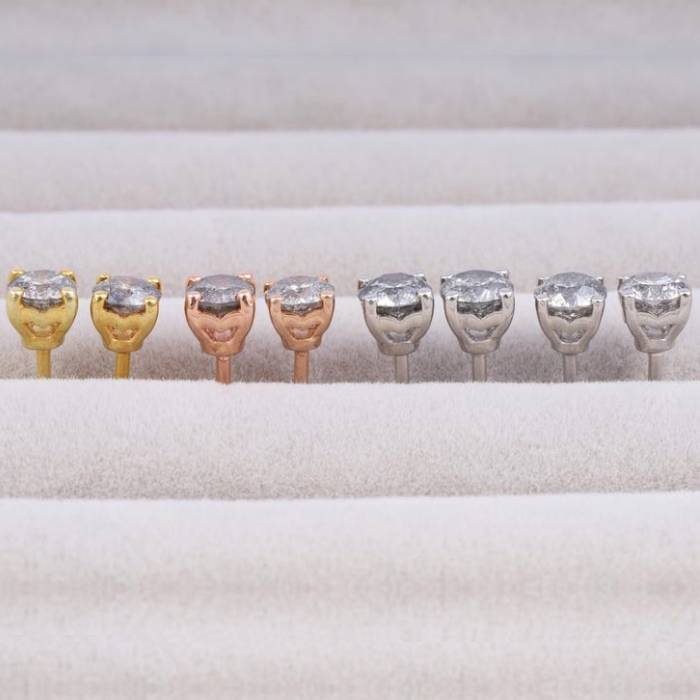 Round Earring Studs Pair Salt And Pepper Diamond
