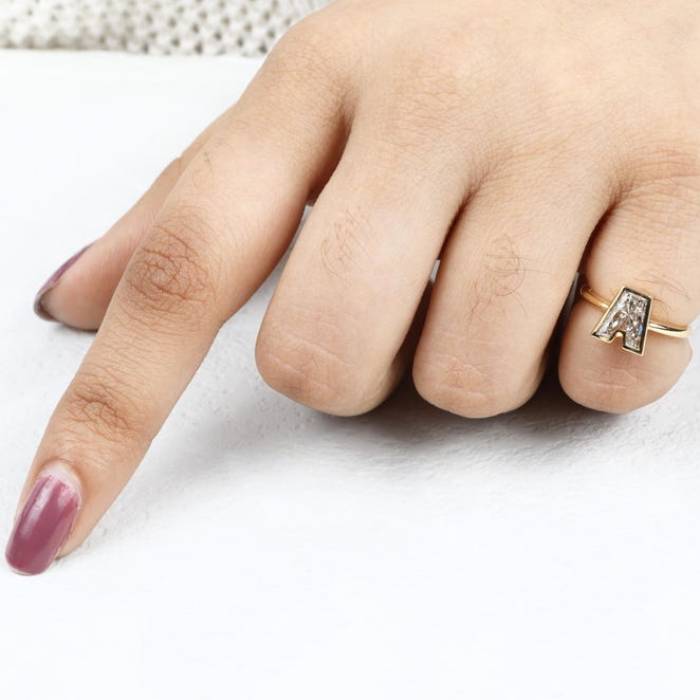 A alphabet ring