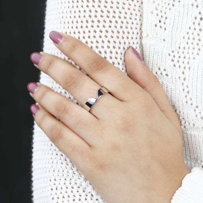 10K White Gold Band Stackable Ring Set