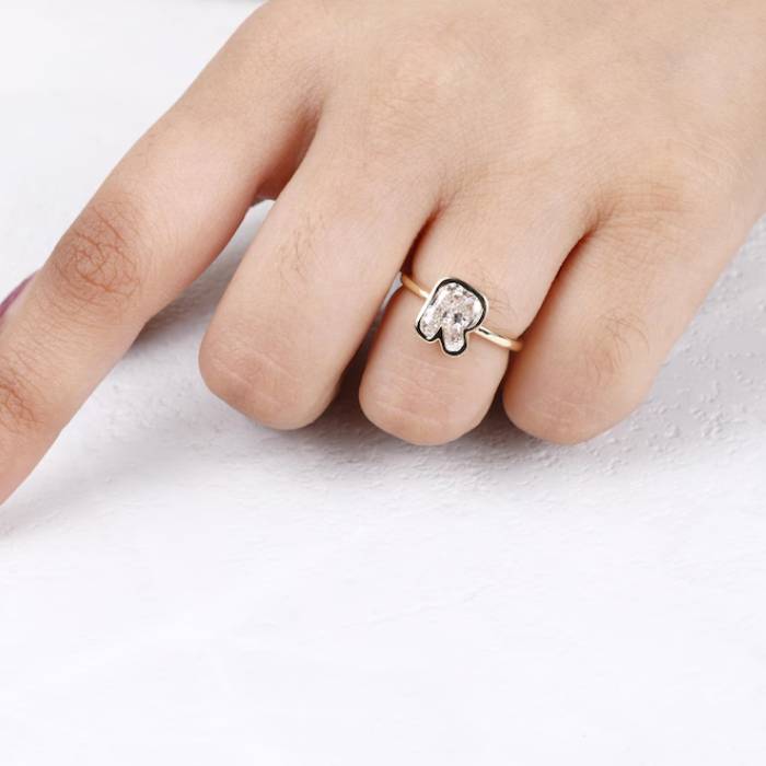 R Initial Diamond Ring Letter Solid Gold