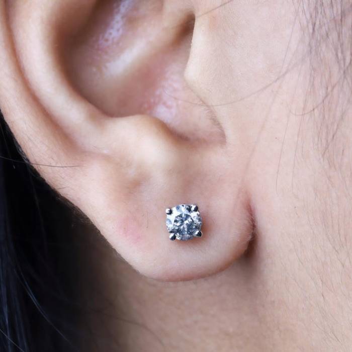 Round Earring Studs Pair Salt And Pepper Diamond