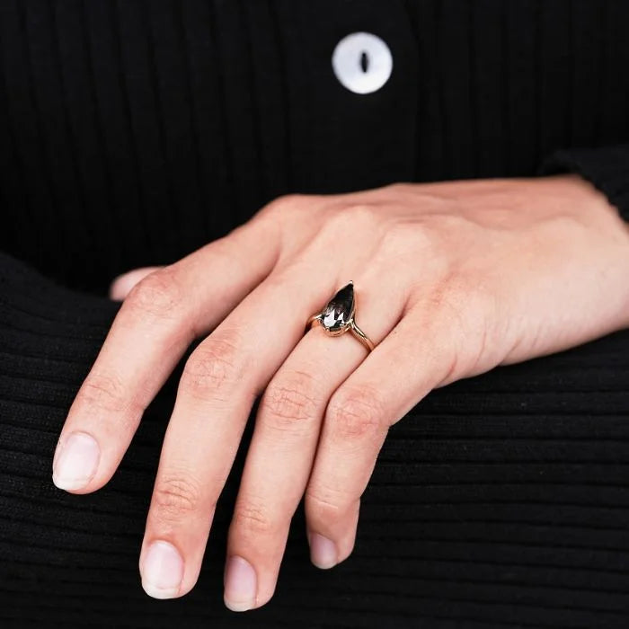 Pear Salt & Pepper Chevron Upside Down Ring