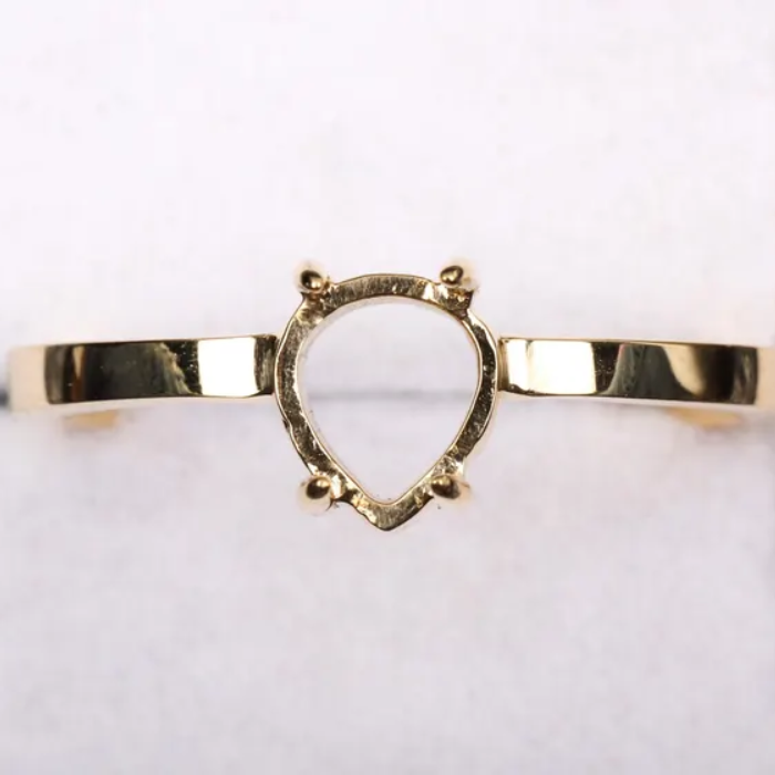 pear shape diamond semi mount ring