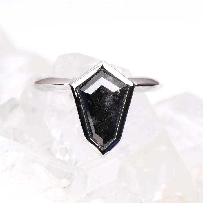 Shield Cut Salt and Pepper Diamond Bezel Set Solitaire Ring - Minimal Carbon