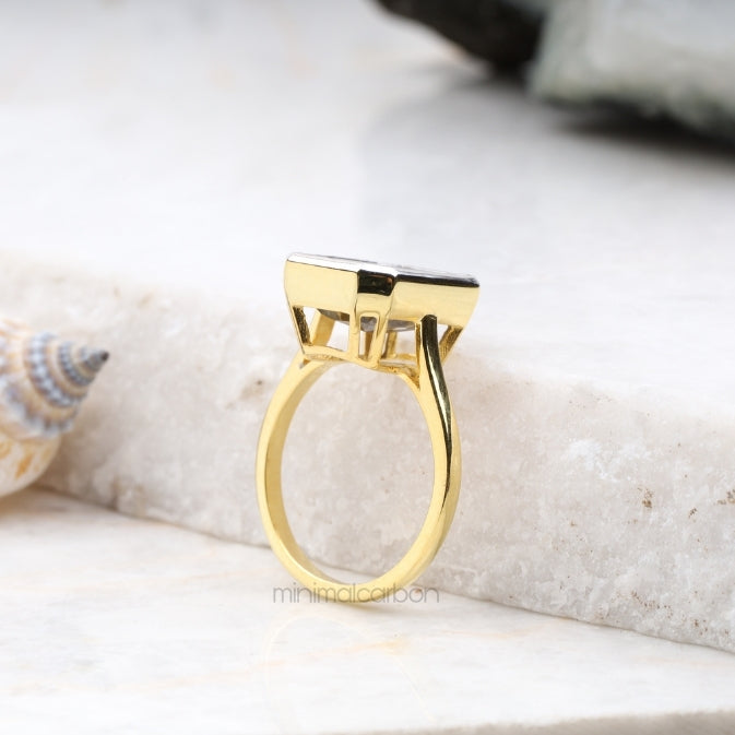 Smoky Quartz Ring - Minimal Carbon