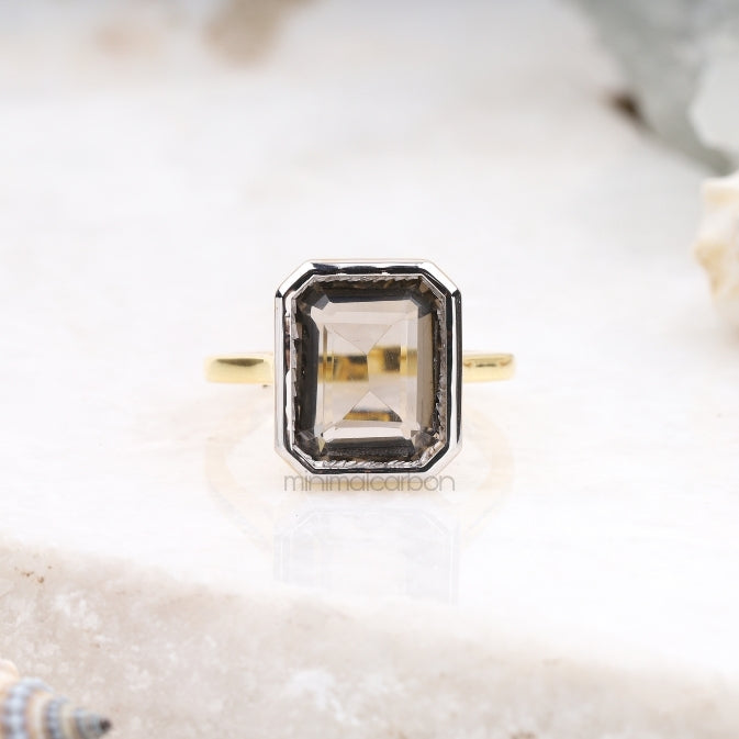 Smoky Quartz Ring - Minimal Carbon
