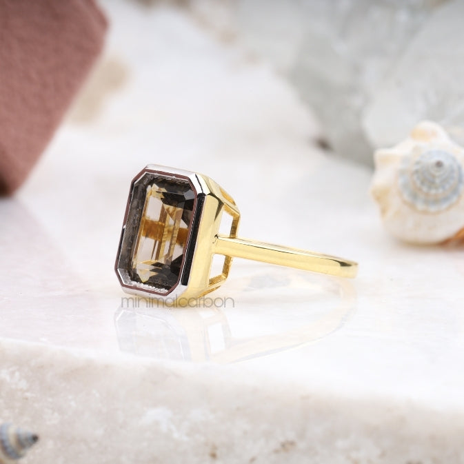 Smoky Quartz Ring - Minimal Carbon