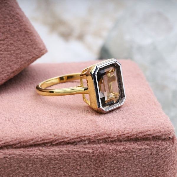 Smoky Quartz Ring - Minimal Carbon
