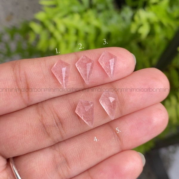 Natural Strawberry Quartz | Kite Strawberry Quartz - Minimal Carbon