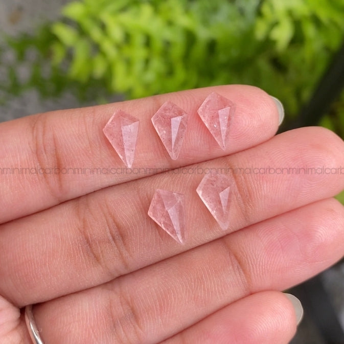 Natural Strawberry Quartz | Kite Strawberry Quartz - Minimal Carbon