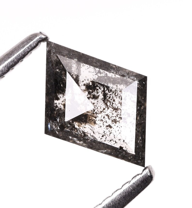 Salt And Pepper Diamonds - Minimal Carbon