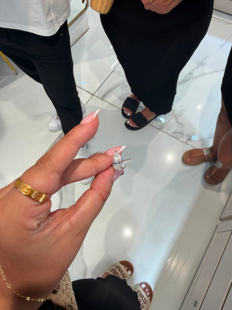 Pear Diamond Ring