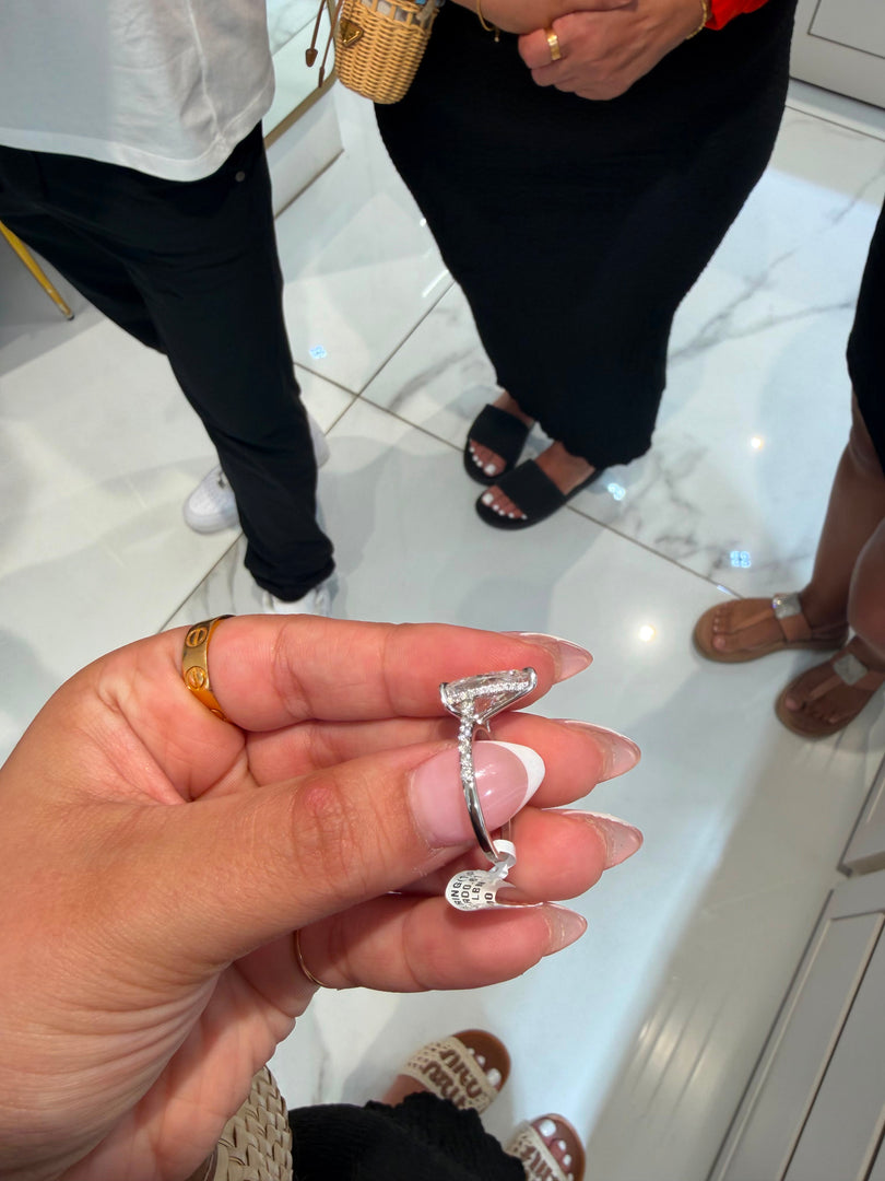 Pear Diamond Ring