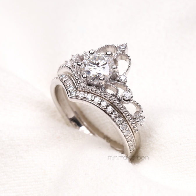 Queen Crown Ring Set - Minimal Carbon