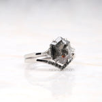 Load image into Gallery viewer, Hexagon Salt And Pepper Diamond Rin Set
