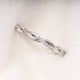 Twisted Ring Band - Minimal Carbon