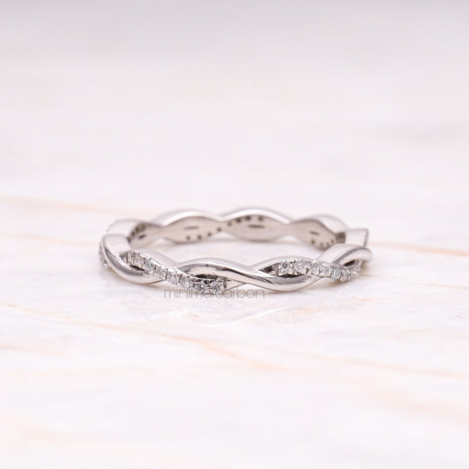 Twisted Ring Band - Minimal Carbon