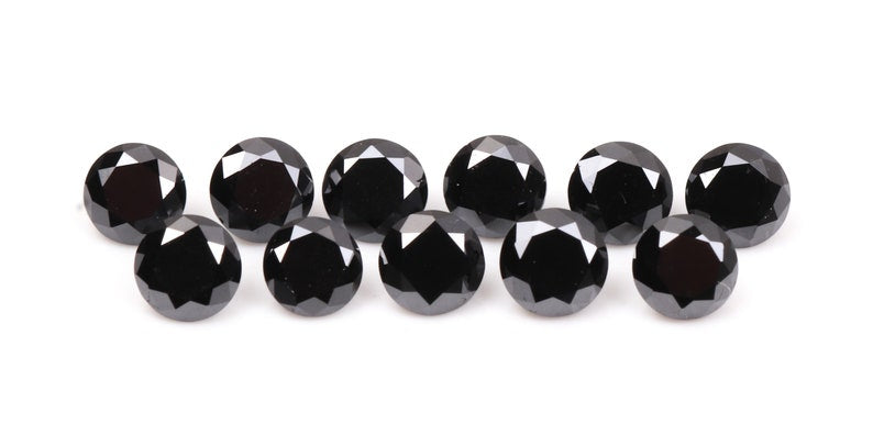 1 CT, 1.3 TO 2.0 MM Natural Black Diamond Round Brilliant Cut Diamond