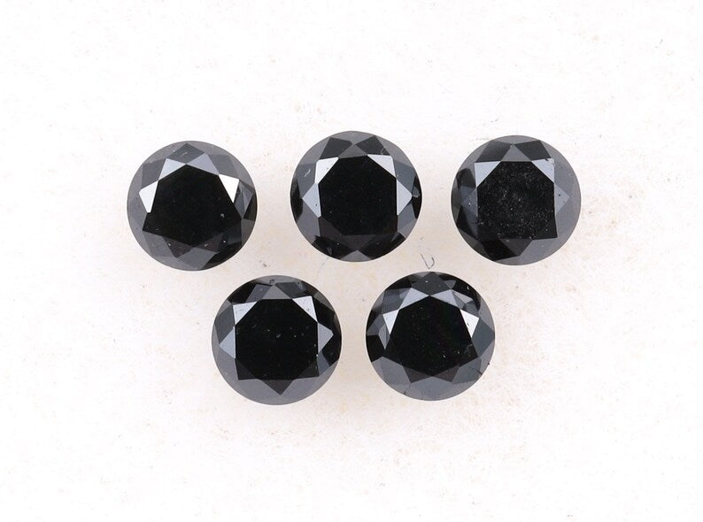 3.6 MM to 4.0 MM Enhanced Black Round Brilliant Cut Diamonds - Minimal Carbon