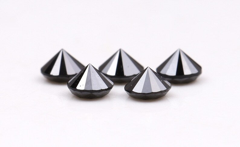 3.6 MM to 4.0 MM Enhanced Black Round Brilliant Cut Diamonds - Minimal Carbon