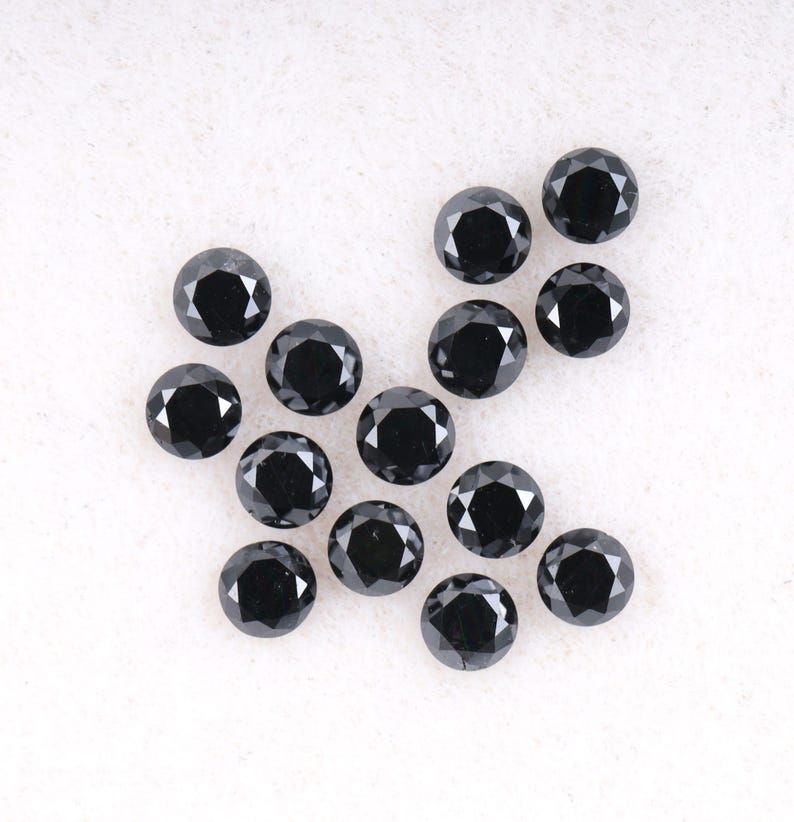 2.1 MM to 2.5 MM Enhanced Black Round Brilliant Cut Diamonds - Minimal Carbon