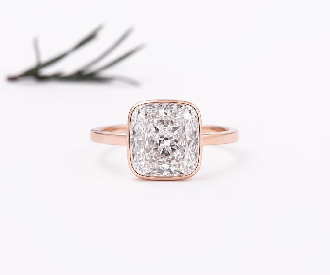 Oval Diamond Ring