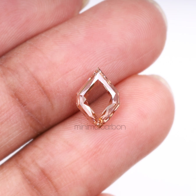2.51 CT, 10.5 X 7.5 MM | Lab Grown Diamond | Shield Cut Diamond - Minimal Carbon