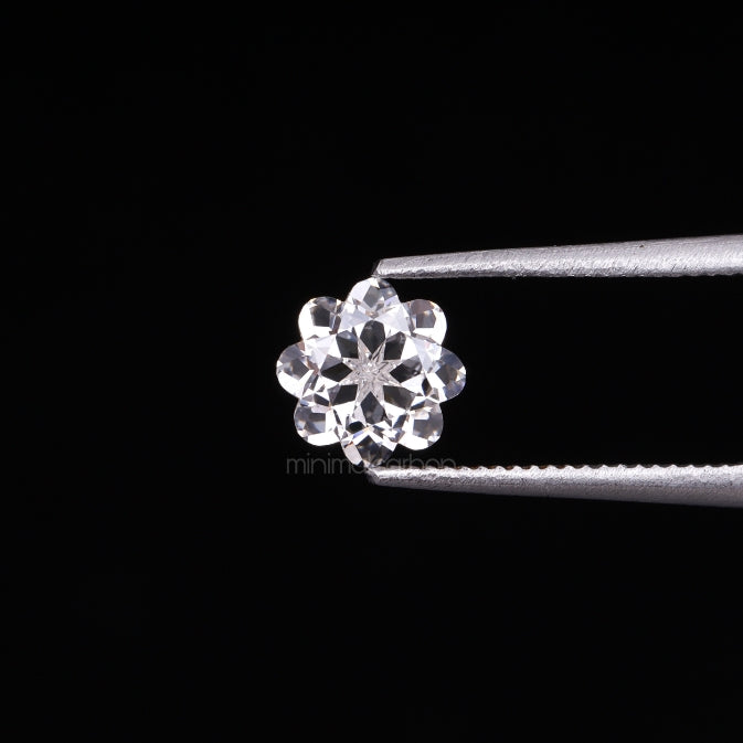 0.55 CT, 5.4 MM | Lab Grown Diamond | Unique Cut Diamond - Minimal Carbon