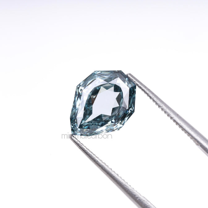 2.12 CT, 9.5 X 7.2 MM | Lab Grown Diamond | Shield Cut Diamond - Minimal Carbon