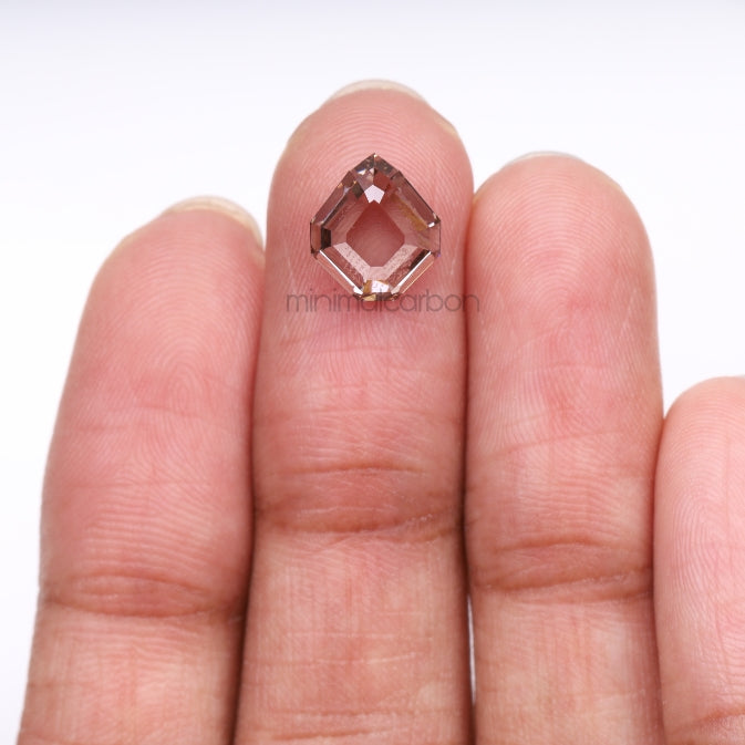 3.01 CT, 10.0 X 8.7 MM | Lab Grown Diamond | Shield Cut Diamond - Minimal Carbon