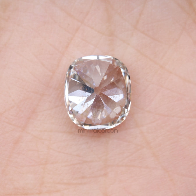 4.08 CT, 9.8 X 8.8 MM | Lab Grown Diamond | Cushion Cut Diamond - Minimal Carbon