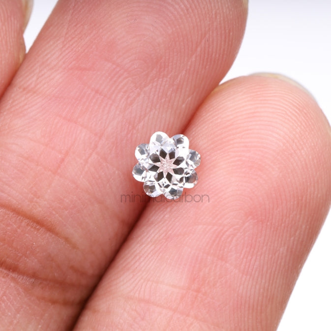 0.55 CT, 5.4 MM | Lab Grown Diamond | Unique Cut Diamond - Minimal Carbon