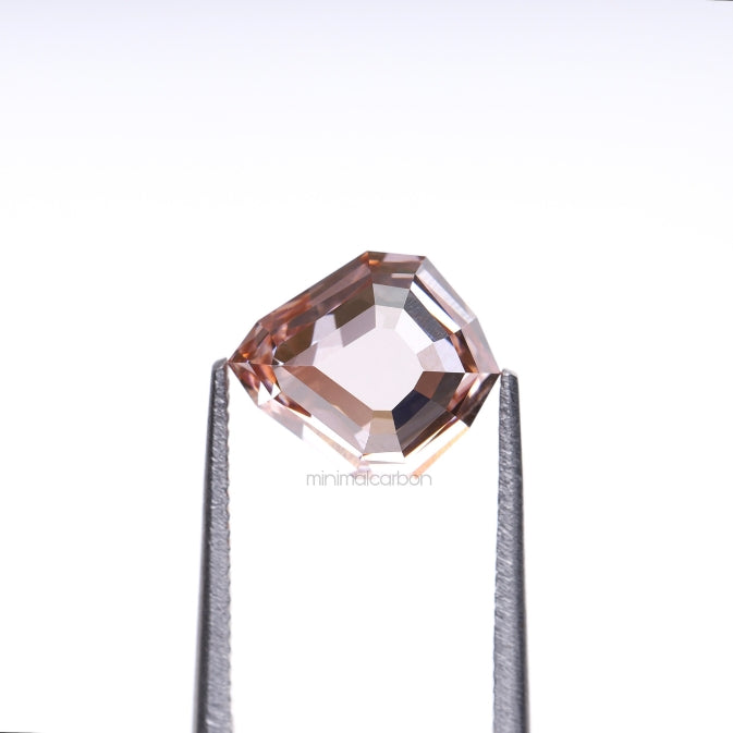 2.02 CT, 8.3 X 7.0 MM | Lab Grown Diamond | Shield Cut Diamond - Minimal Carbon